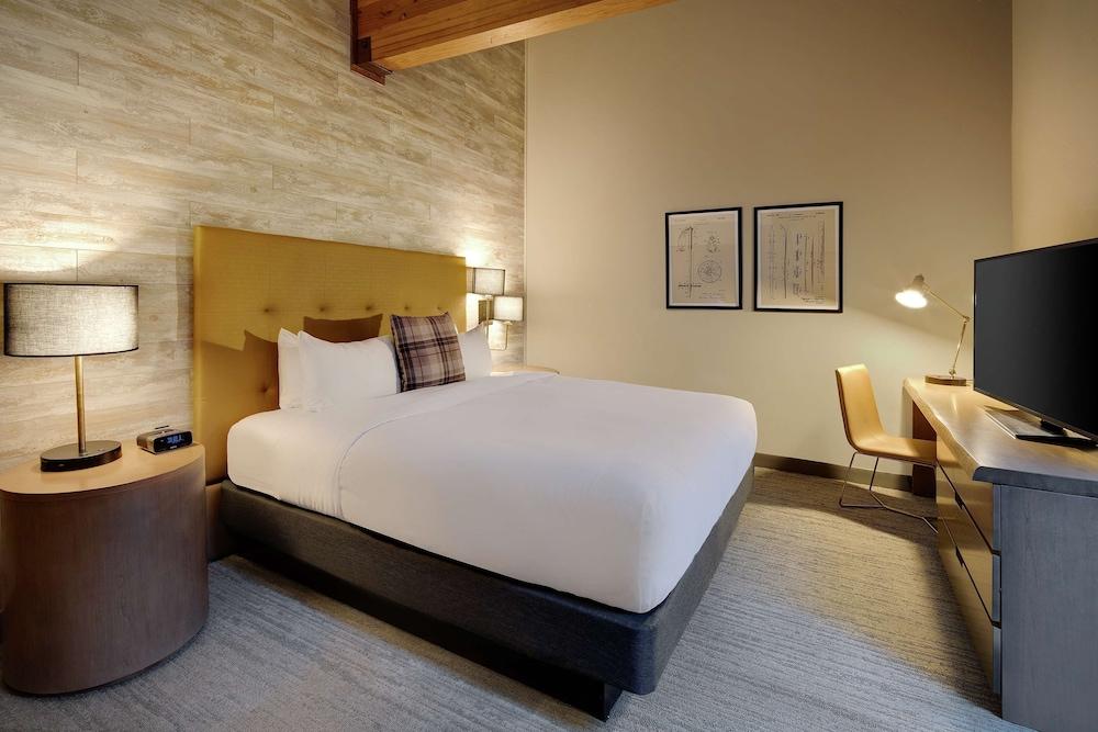 Highline Vail - a DoubleTree by Hilton photo 21