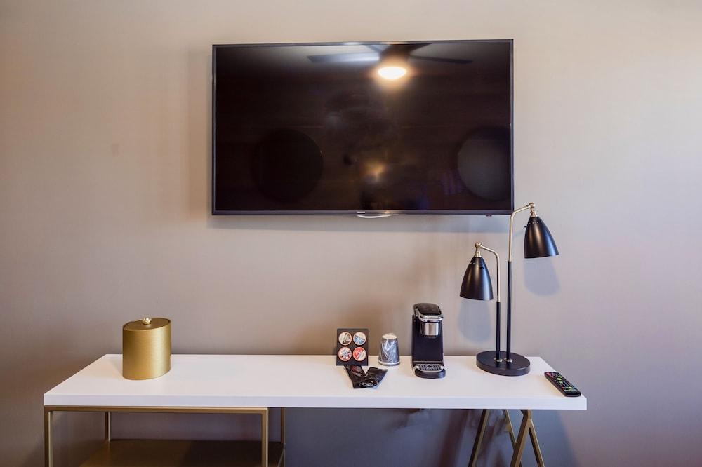 Motel 6 San Francisco, CA – Civic Center photo 8