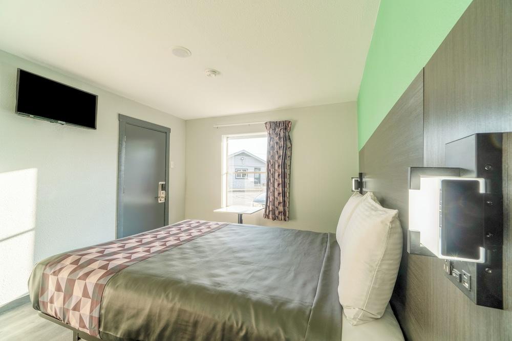 Royal Inn by OYO photo 54