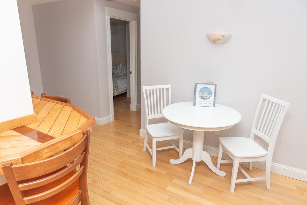 Inn On Peaks Island photo 73