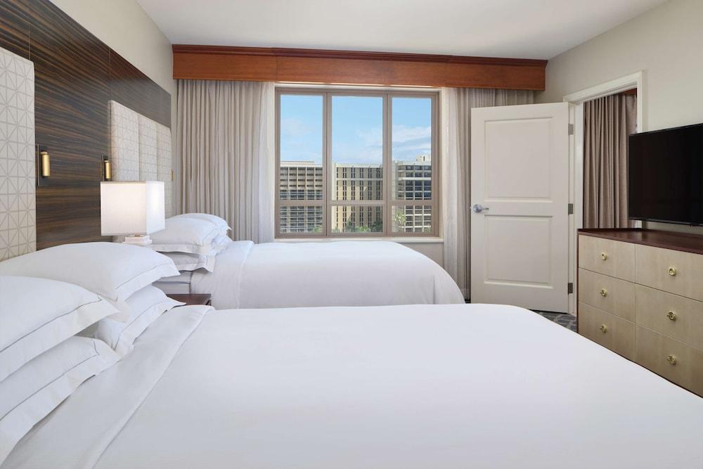 Hilton Grand Vacations Club Grand Waikikian Honolulu photo 16