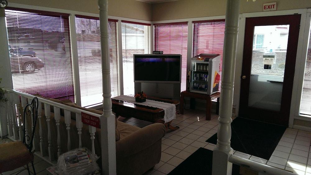 Willard Country Inn photo 20