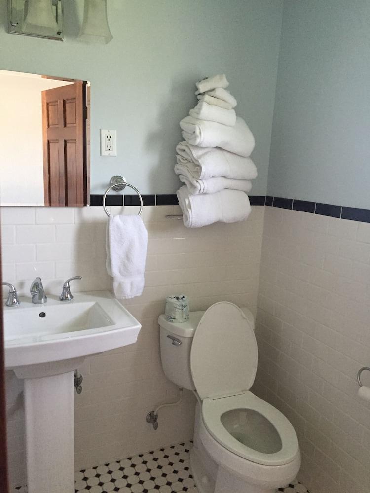 Powhatan Motel photo 2