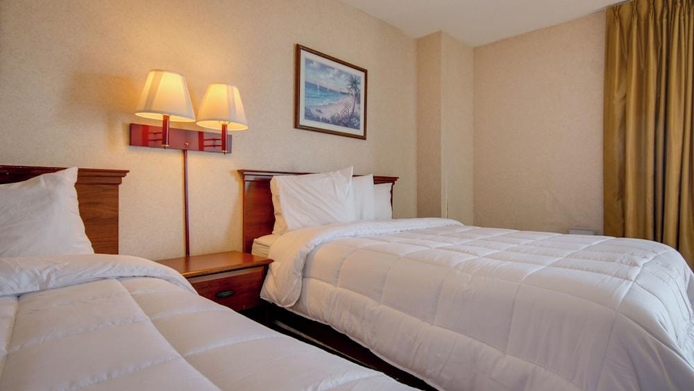 Ocean 1 Hotel and Suites photo 15