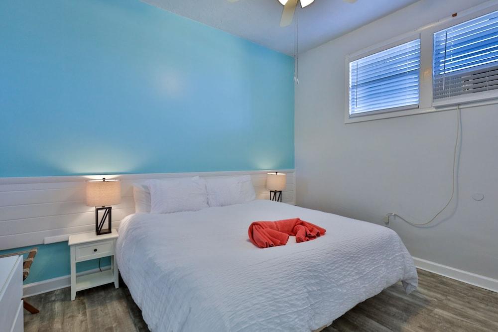 Coastal Waters Inn photo 14