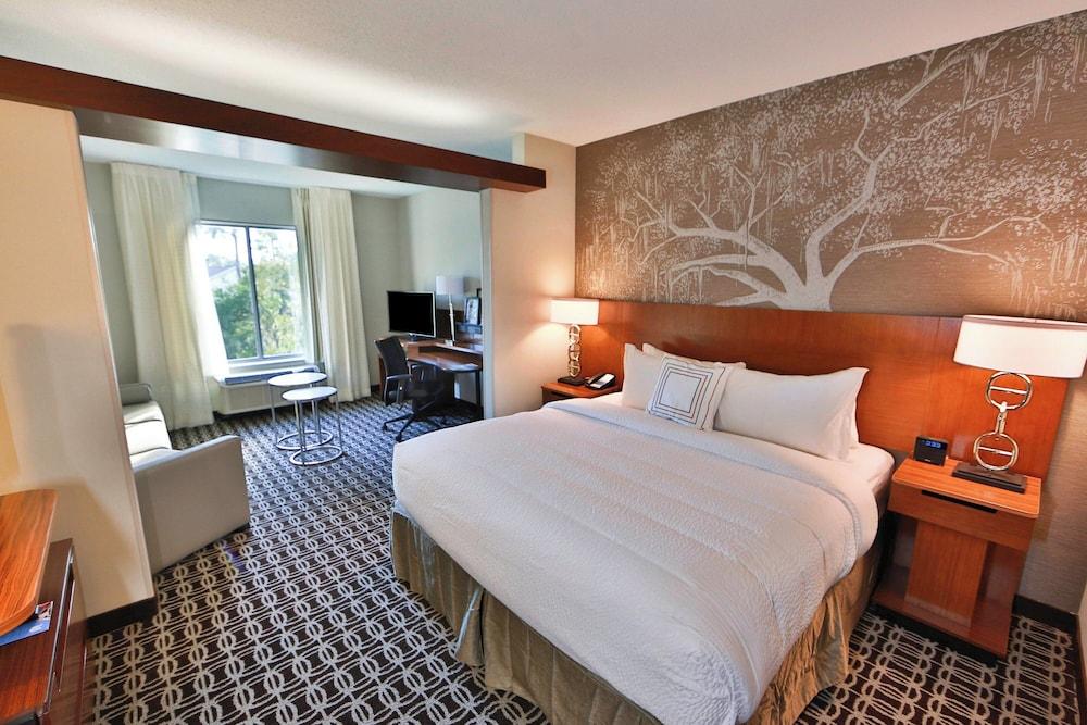 Fairfield Inn & Suites by Marriott Savannah Midtown photo 13