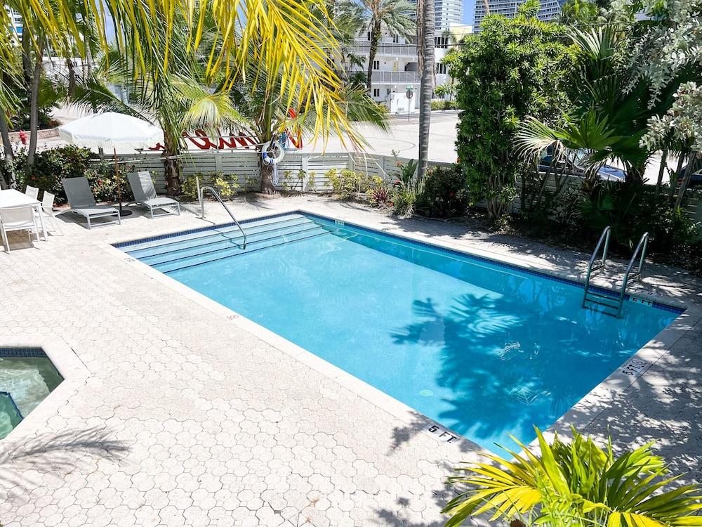 Winterset A North Beach Village Resort Hotel photo 88