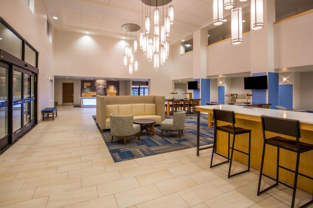 Holiday Inn Express & Suites Pahrump by IHG photo 27