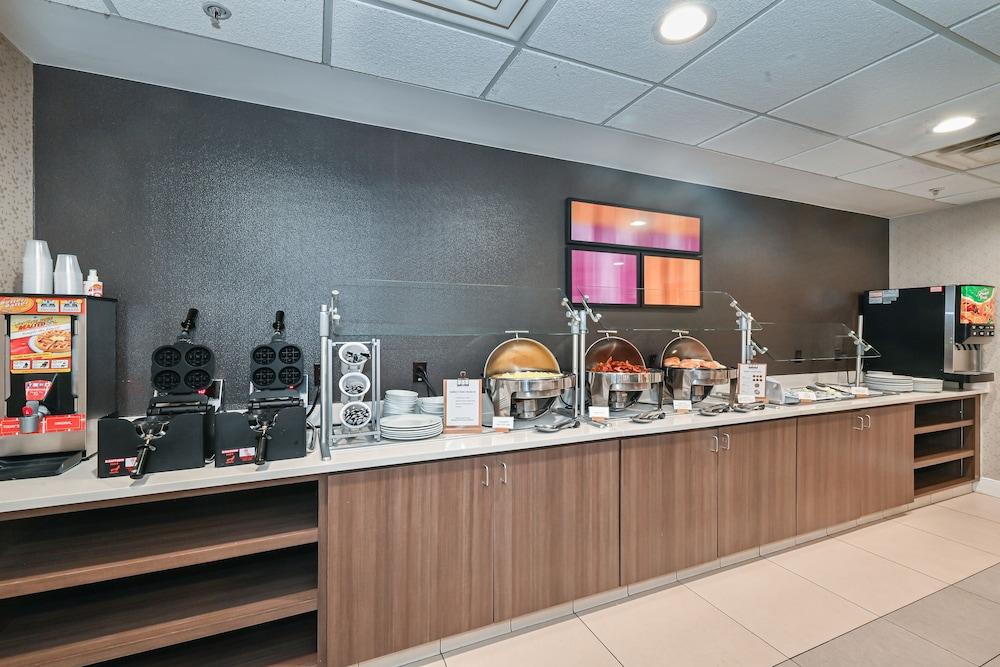 Residence Inn Marriott Concord photo 23