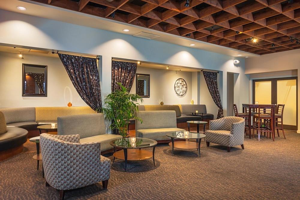 Handlery Hotel photo 2