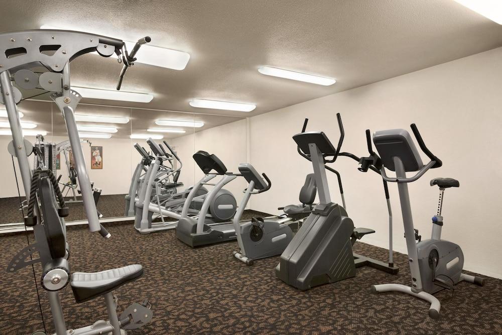 Travelodge by Wyndham Pecos photo 13