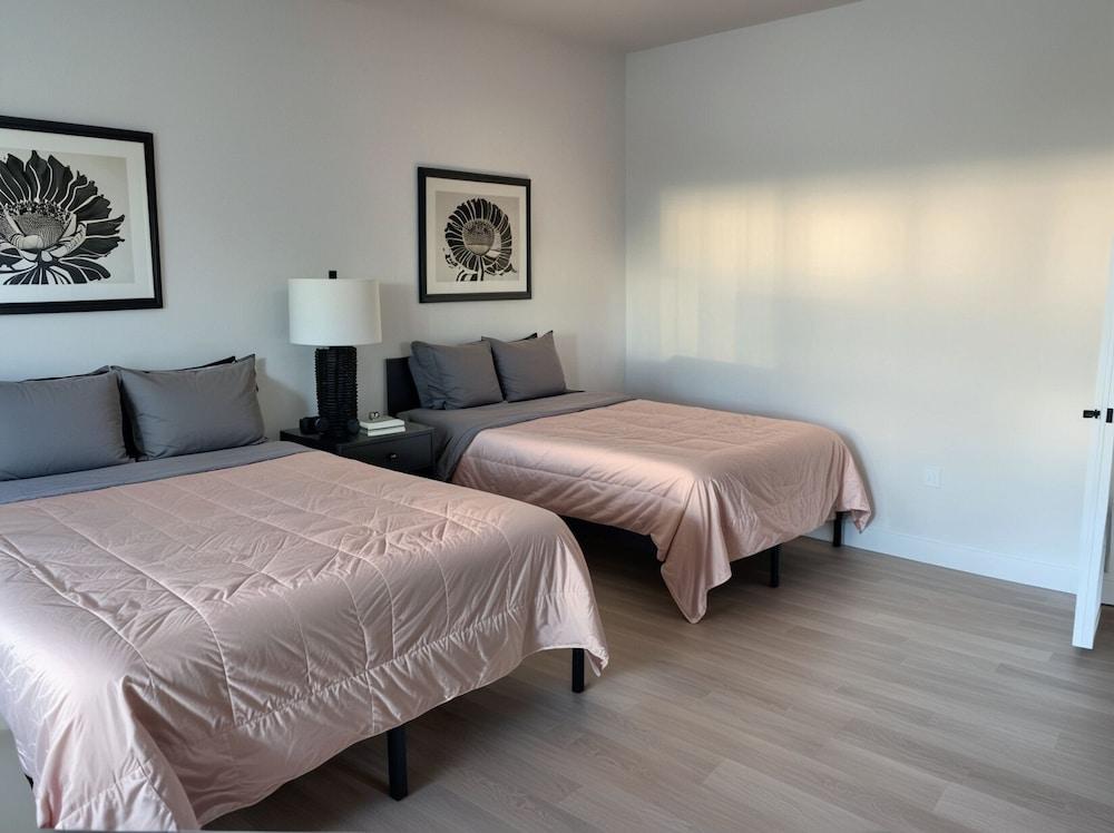 StaysPro - Hollywood Homes Minutes to Everything photo 93