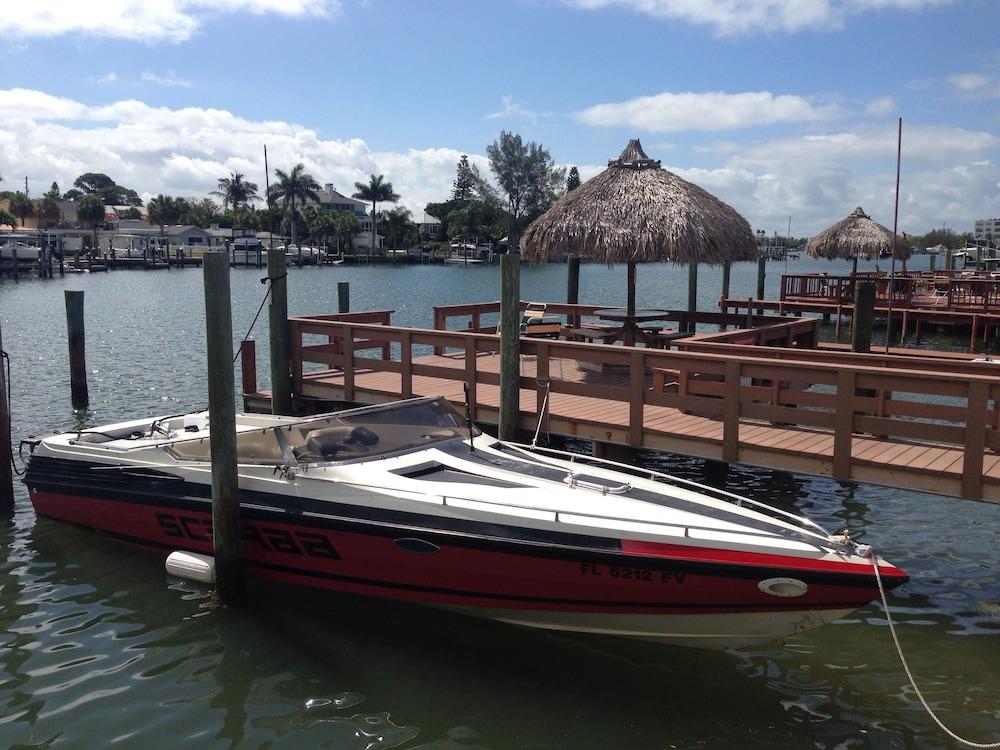 Bay Palms Waterfront Resort - Hotel and Marina photo 74