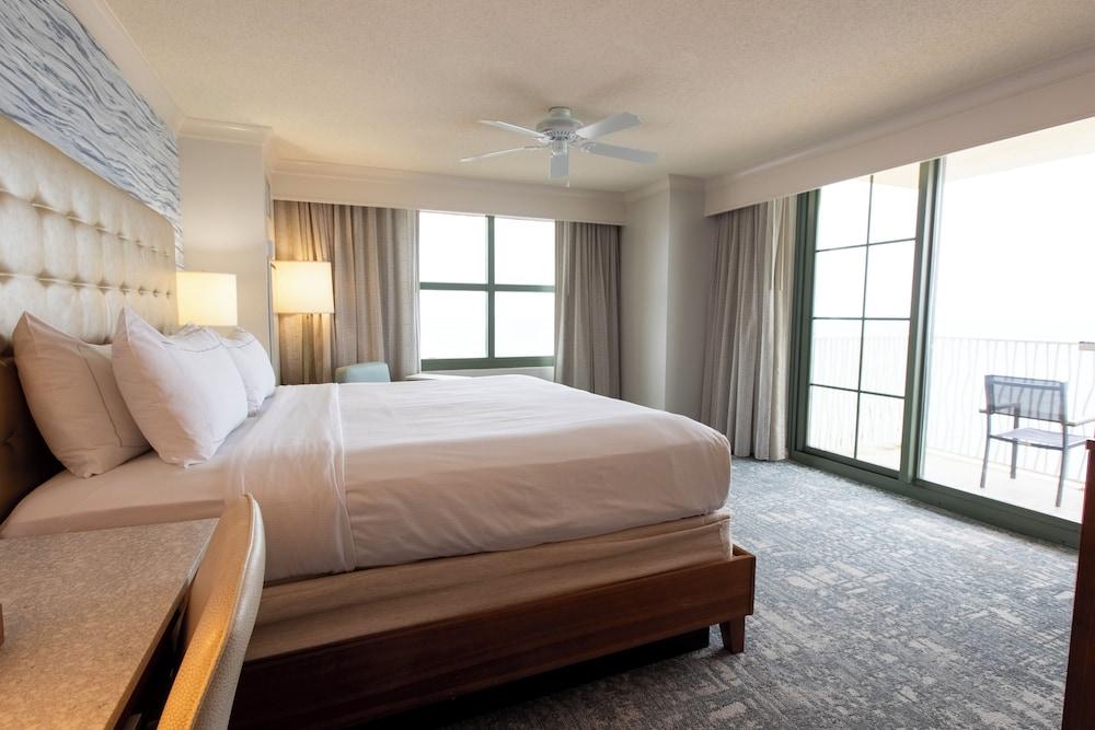 Hilton Virginia Beach Oceanfront photo 52