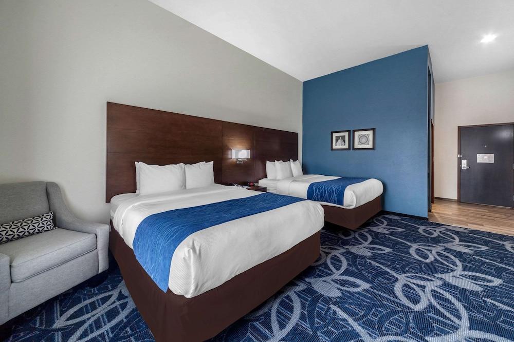 Comfort Inn & Suites Oklahoma City South I-35 photo 28