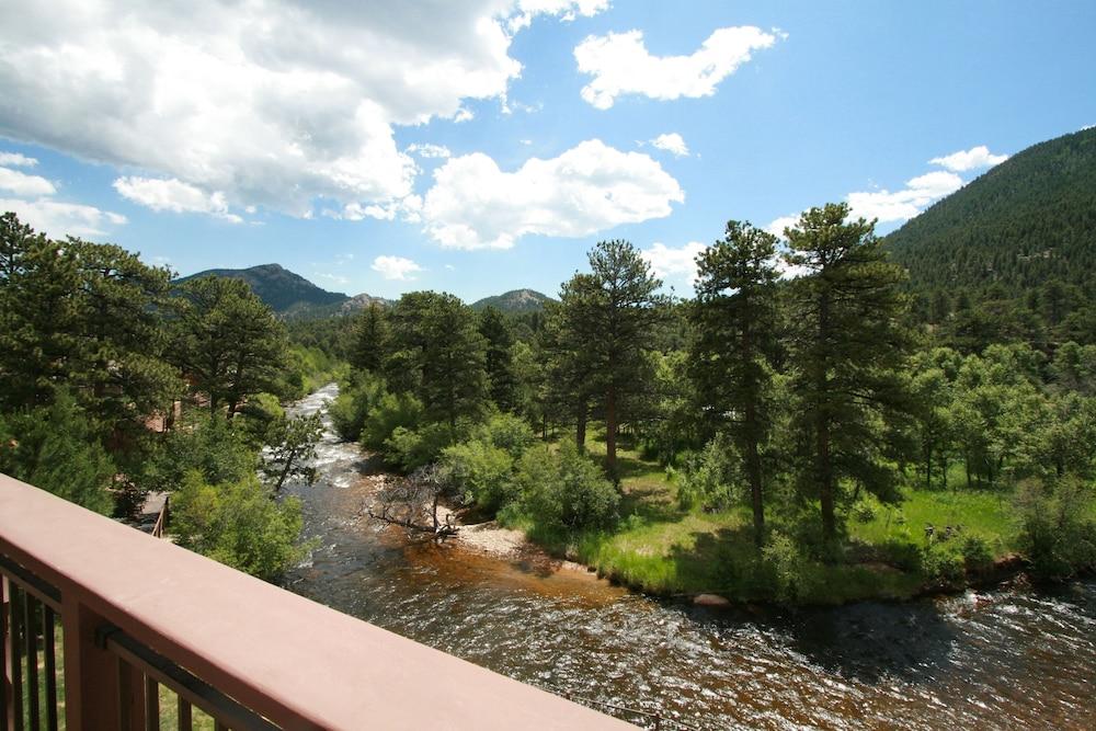 The Landing at Estes Park - Riverside Retreat photo 44