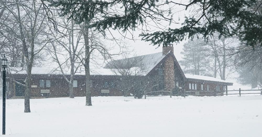 Foggy Mountain Lodge photo 27