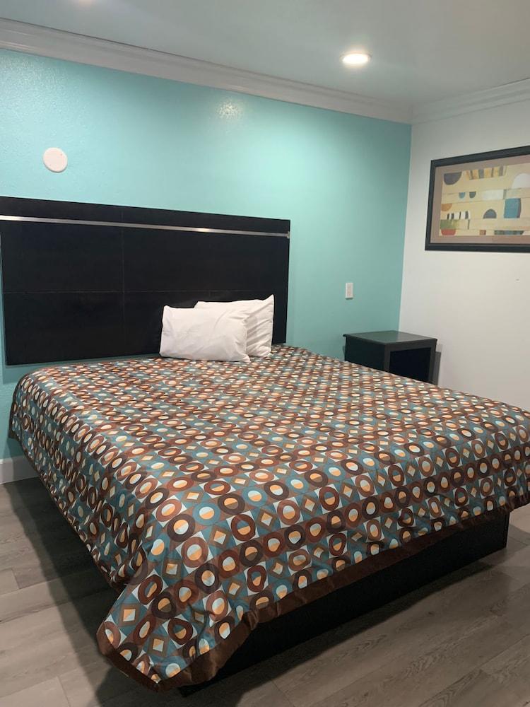 Budget Motel photo 5