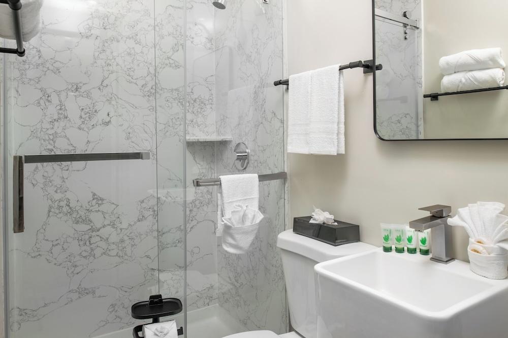 The LEEF Hotel photo 16