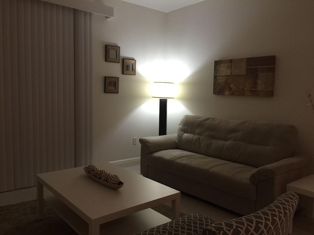 LYX Suites at Merrick Park in Coral Gables photo 48