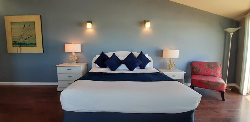 Oceanfront Inn at Shelter Cove photo 10