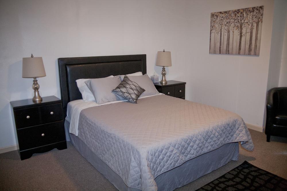 The Green Tree Hotel photo 26