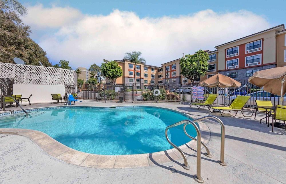 Extended Stay America Suites Orange County Anaheim Conv Ctr photo 8