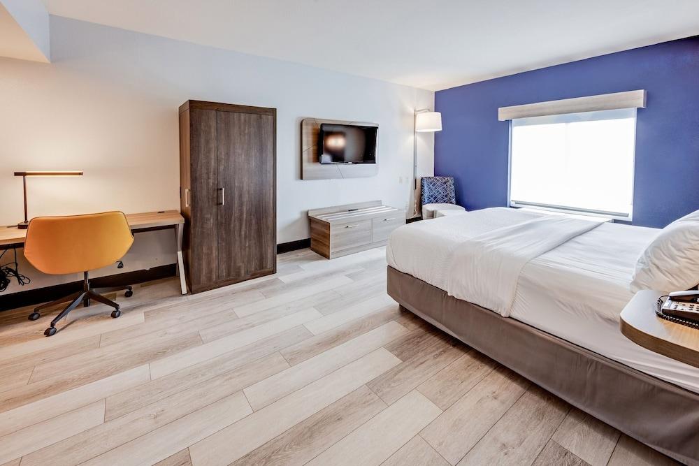 Holiday Inn Express Hotel & Suites Columbus Univ Area - Osu by IHG photo 51