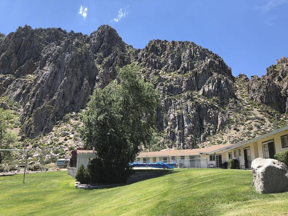 Meadowcliff lodge photo 13
