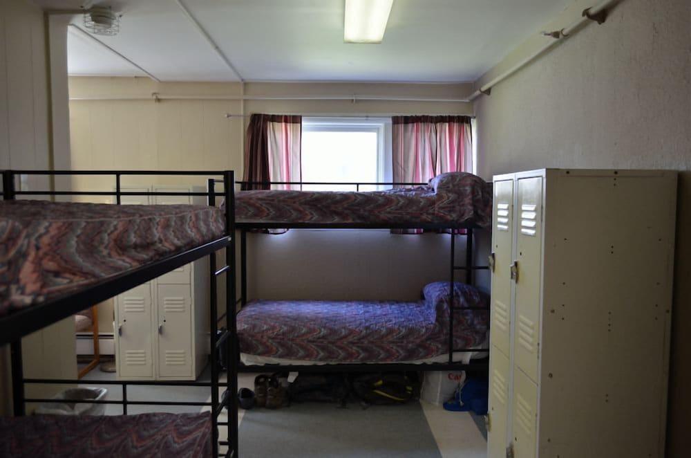 Bent Prop Inn & Hostel Downtown photo 16