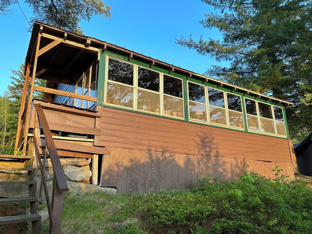 Paddler's Rest Lakeside Cabins and Hotel photo 45