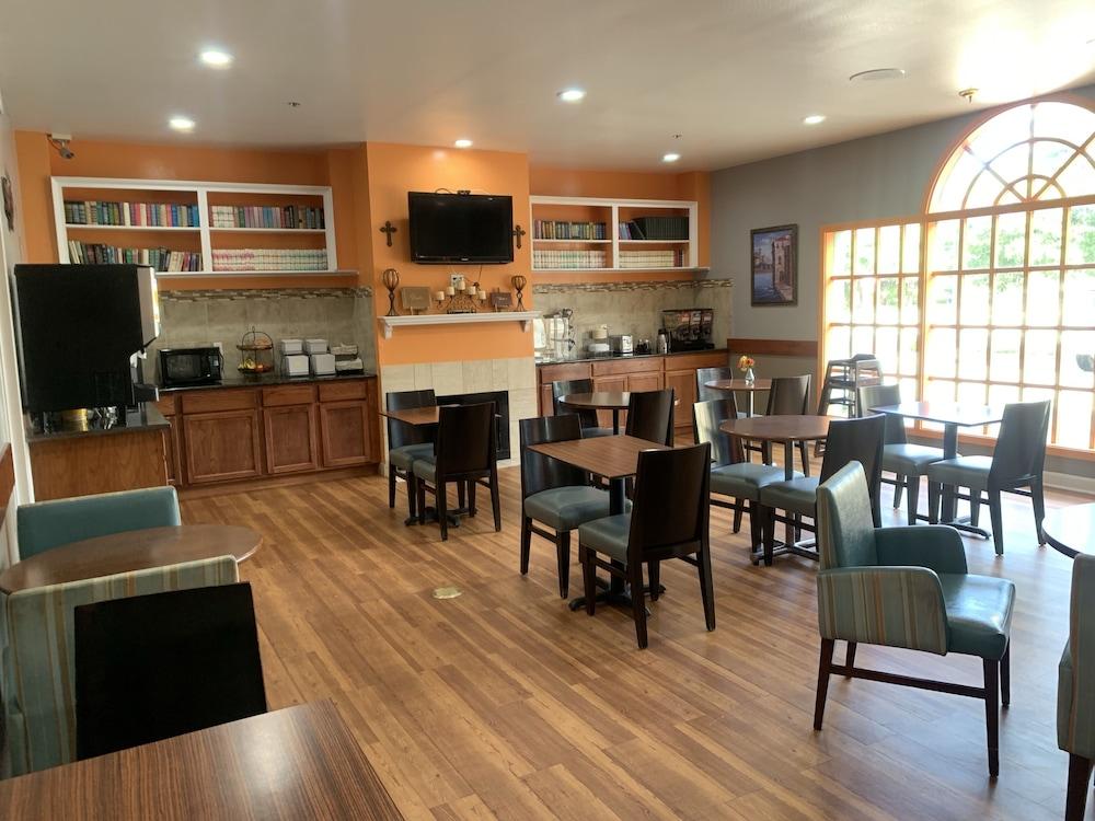 Guest House Inn photo 25