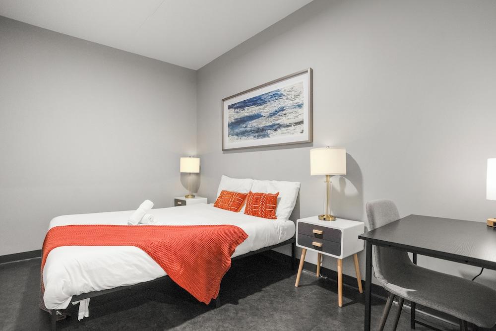 CozySuites - Press House photo 8