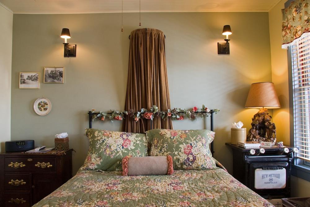 Ghost City Inn photo 28