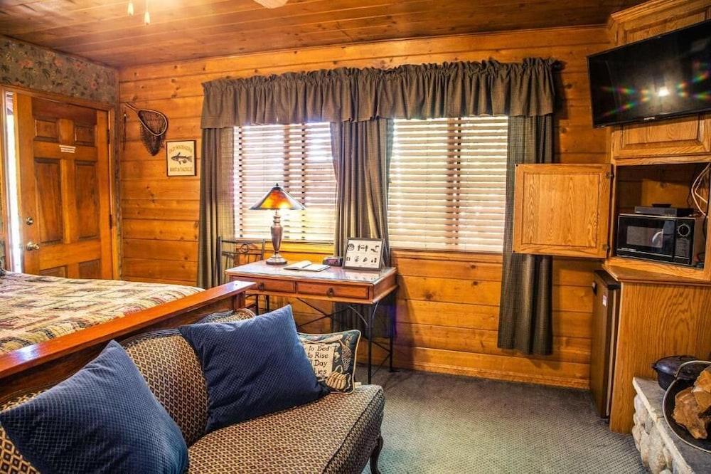 Eagle's Nest Lodge photo 46