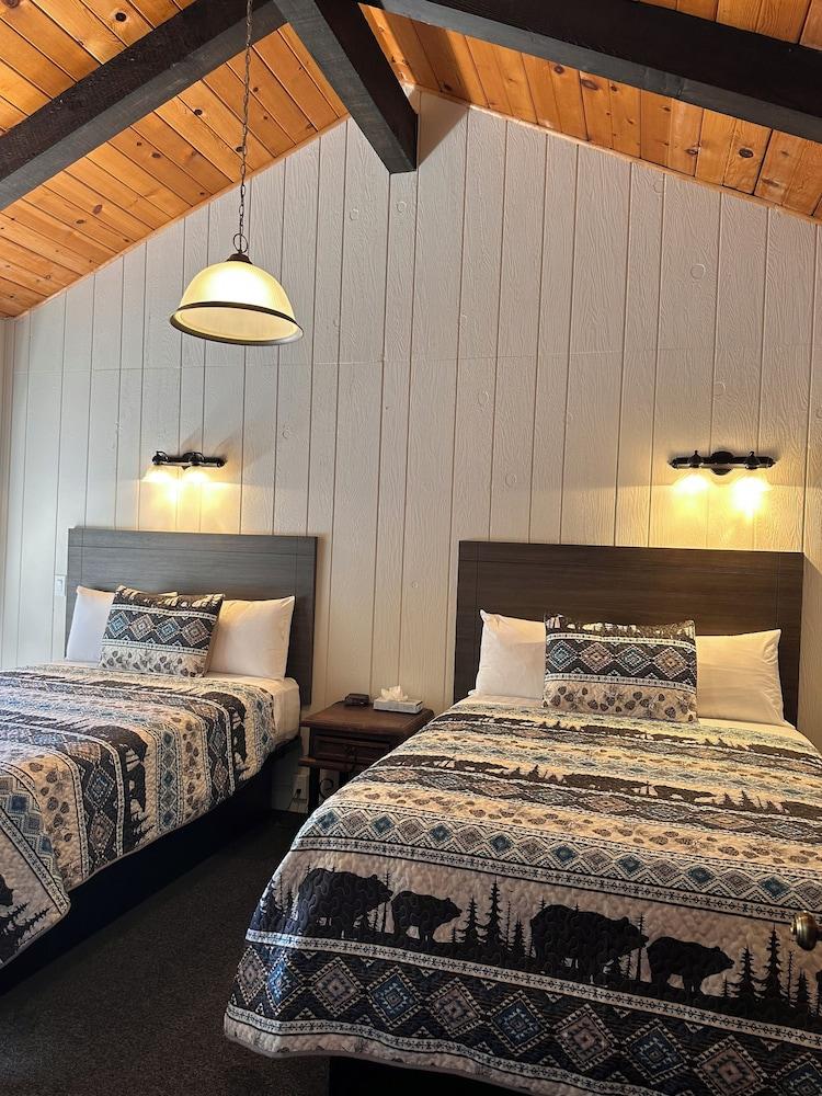 Lee Vining Motel photo 19