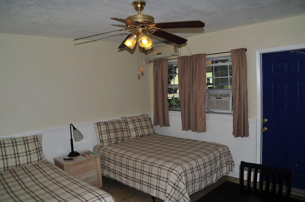 Conch On Inn Motel photo 17