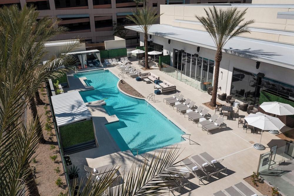 Caesars Republic Scottsdale, a Hilton Hotel photo 55