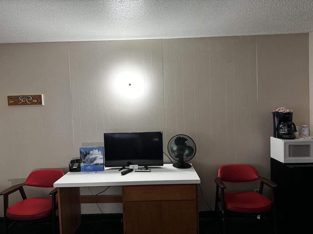 Heidis Inn Ilwaco photo 41