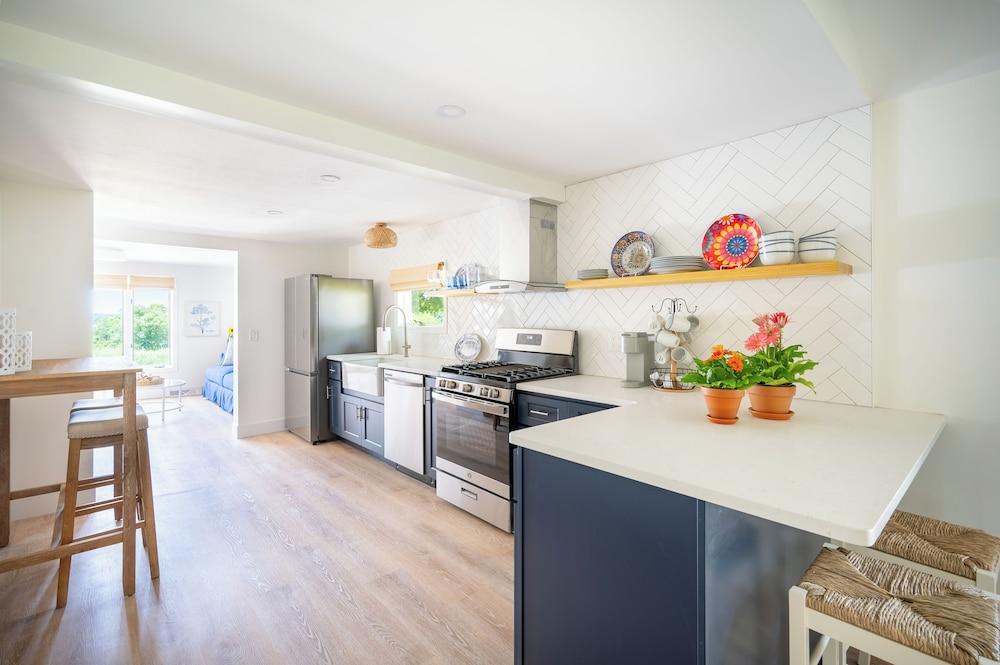 Marina Bay Cottages photo 14