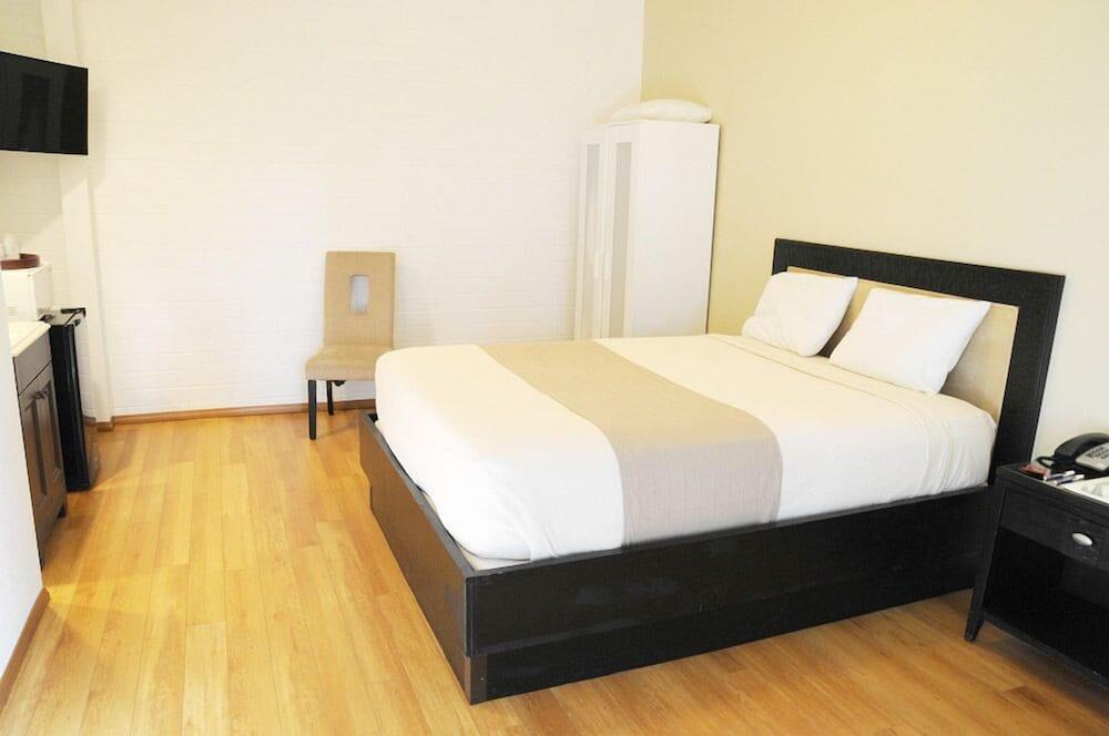 CCBC Resort Hotel - A Gay Men's Resort photo 22