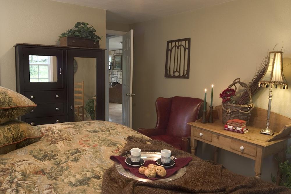 Lake Lucerne Resort & Ranch photo 7