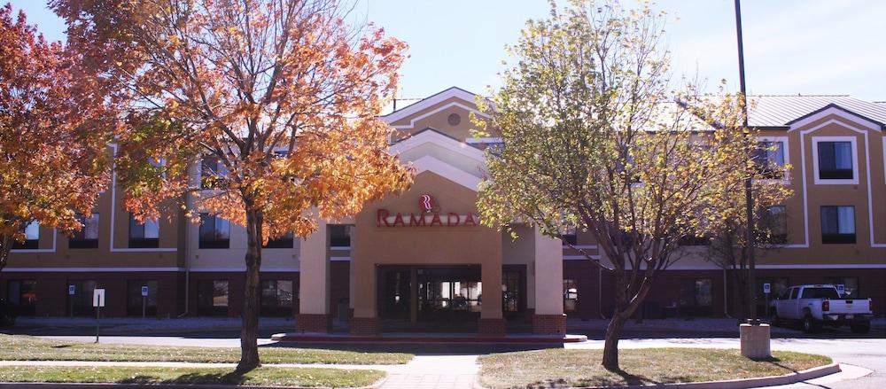 Ramada by Wyndham Denver International Airport photo 39