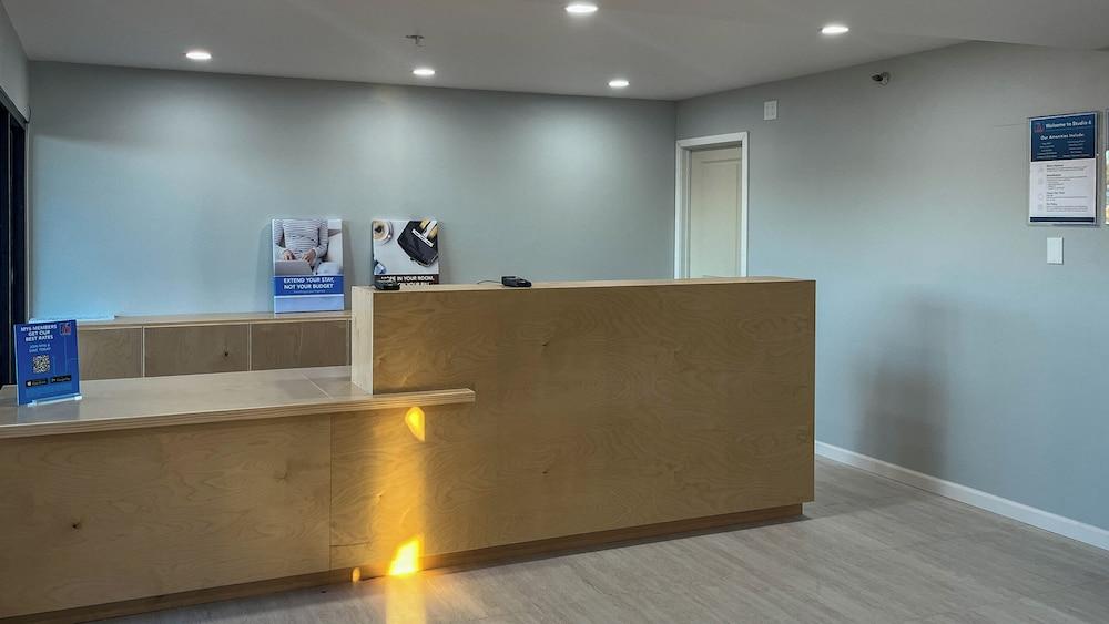 STUDIO 6 Victorville Green Tree Blvd photo 20