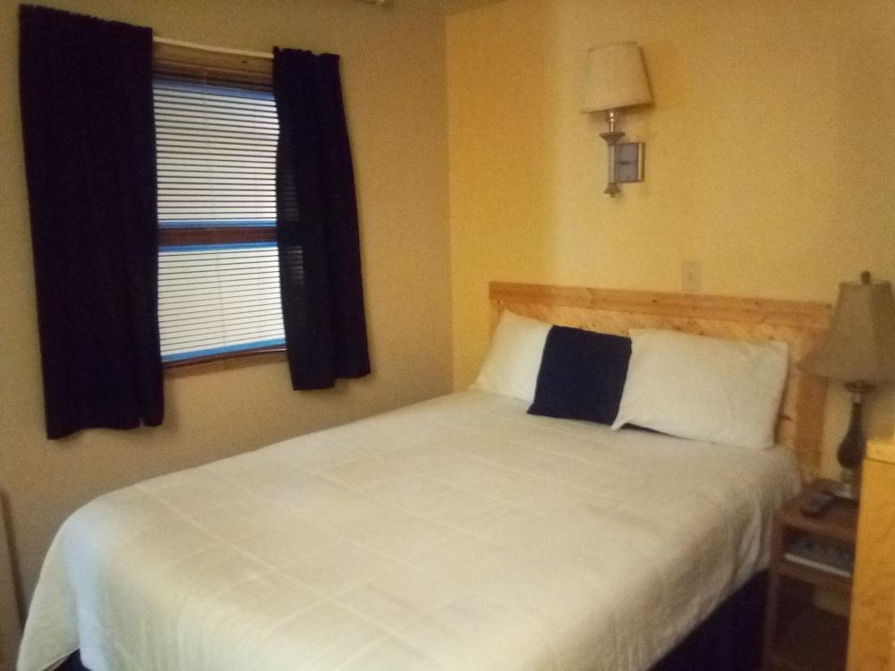 Two Rivers Inn West photo 4