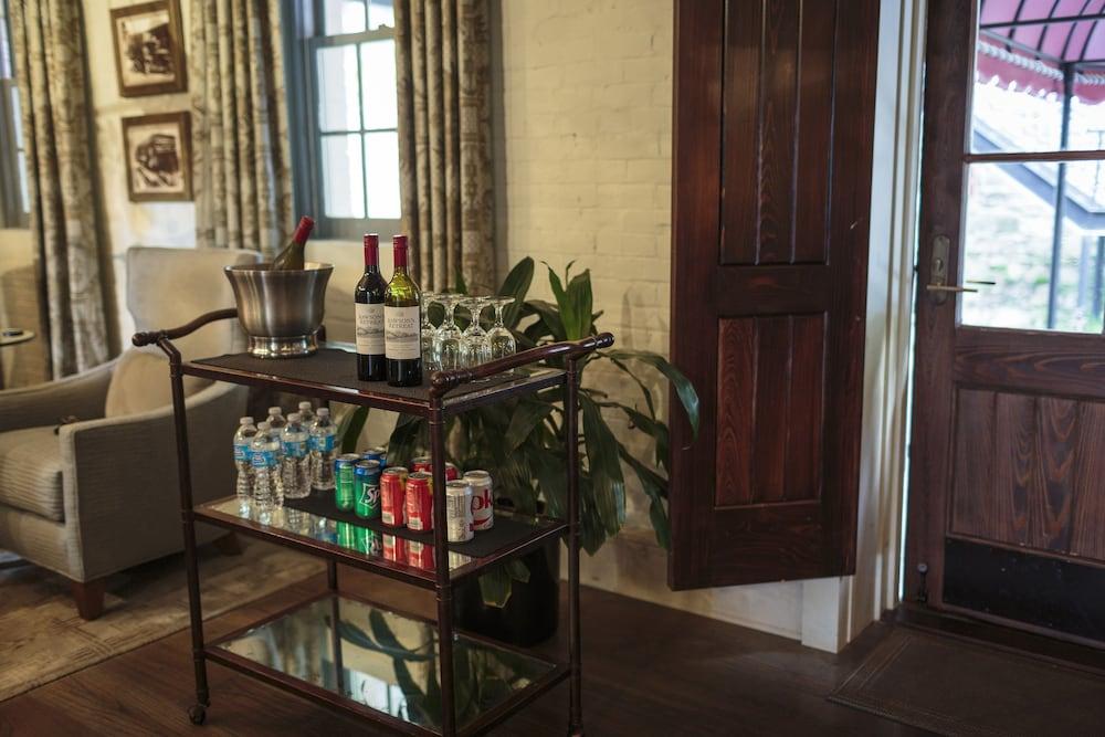 Olde Harbour Inn, Historic Inns of Savannah. photo 34