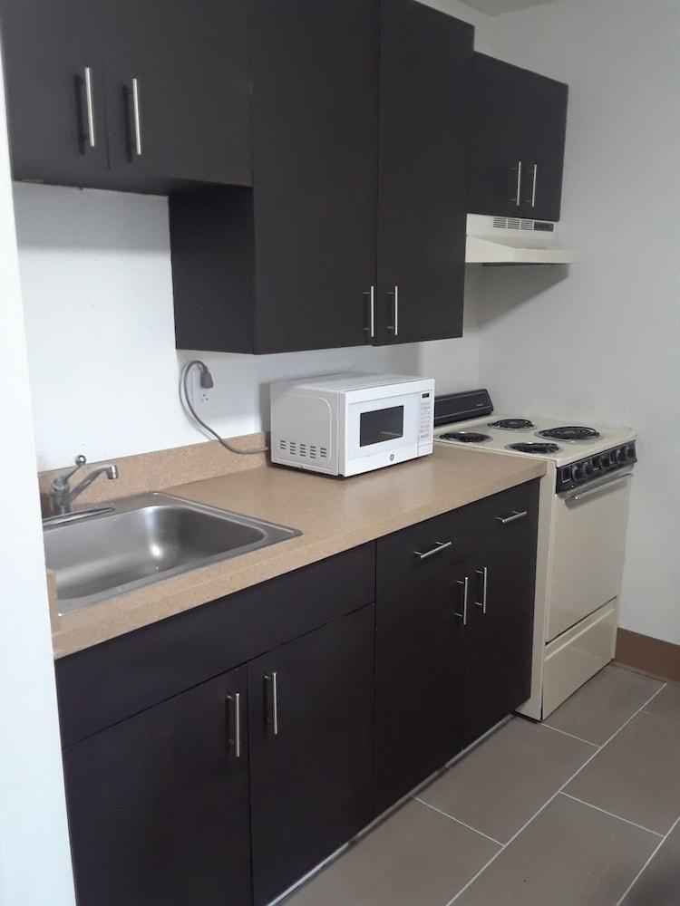Welcome Suites Hazelwood photo 5