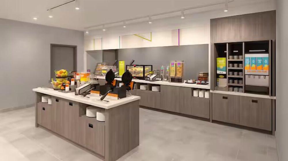 Home2 Suites By Hilton Woodland Sacramento photo 2