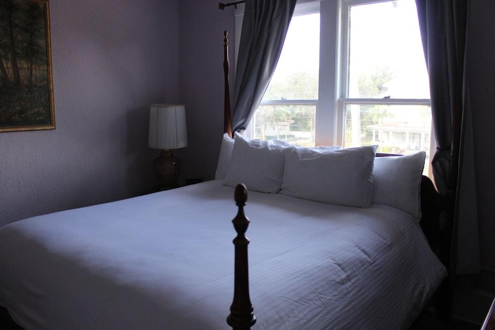 The DeLand Hotel photo 64