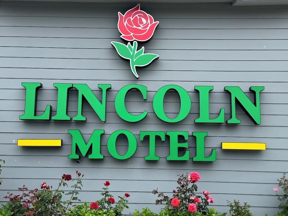 Lincoln Motel photo 54